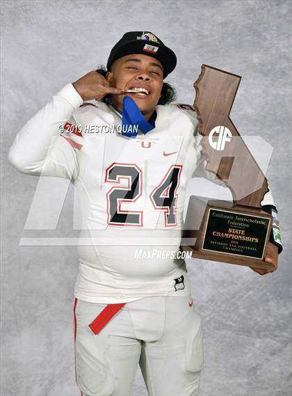 Thumbnail 2 in Clayton Valley Charter (CIF State D2-AA Awards) photogallery.