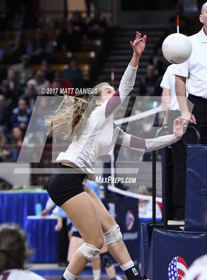Thumbnail 1 in Pueblo West vs. Cheyenne Mountain (CHSAA 4A Pool 2 Playoff) photogallery.