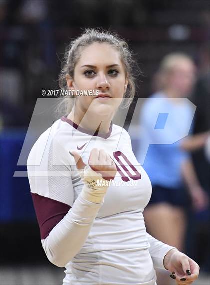 Thumbnail 2 in Pueblo West vs. Cheyenne Mountain (CHSAA 4A Pool 2 Playoff) photogallery.