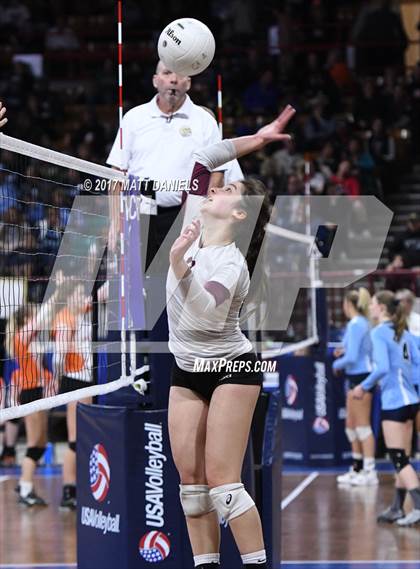 Thumbnail 2 in Pueblo West vs. Cheyenne Mountain (CHSAA 4A Pool 2 Playoff) photogallery.