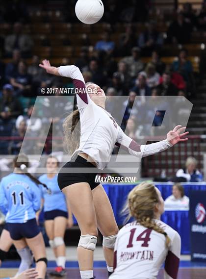 Thumbnail 2 in Pueblo West vs. Cheyenne Mountain (CHSAA 4A Pool 2 Playoff) photogallery.