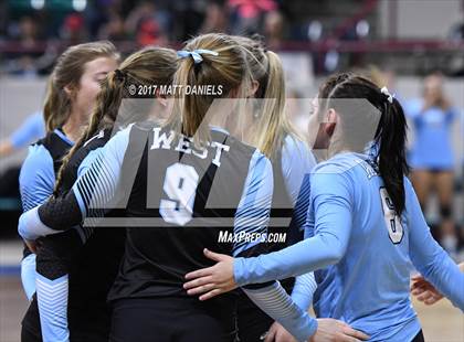 Thumbnail 2 in Pueblo West vs. Cheyenne Mountain (CHSAA 4A Pool 2 Playoff) photogallery.