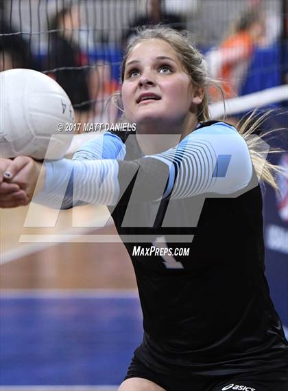 Thumbnail 3 in Pueblo West vs. Cheyenne Mountain (CHSAA 4A Pool 2 Playoff) photogallery.
