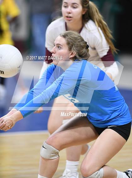 Thumbnail 1 in Pueblo West vs. Cheyenne Mountain (CHSAA 4A Pool 2 Playoff) photogallery.