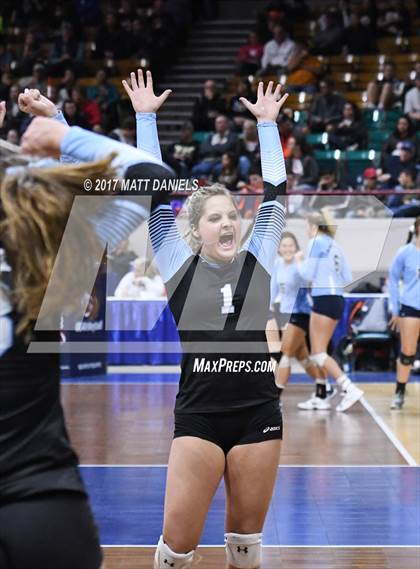 Thumbnail 2 in Pueblo West vs. Cheyenne Mountain (CHSAA 4A Pool 2 Playoff) photogallery.