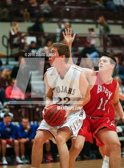 Thumbnail 1 in Bixby vs. Jenks photogallery.