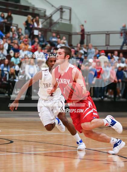 Thumbnail 3 in Bixby vs. Jenks photogallery.