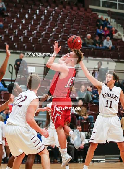 Thumbnail 1 in Bixby vs. Jenks photogallery.