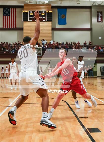 Thumbnail 2 in Bixby vs. Jenks photogallery.