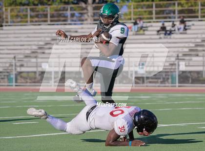 Thumbnail 2 in JV: Dominguez @ Dorsey (Scrimmage) photogallery.