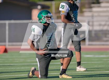 Thumbnail 2 in JV: Dominguez @ Dorsey (Scrimmage) photogallery.