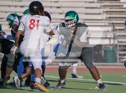Thumbnail 2 in JV: Dominguez @ Dorsey (Scrimmage) photogallery.