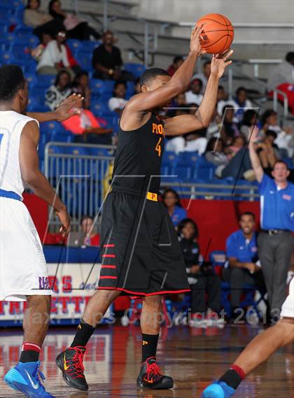 Thumbnail 3 in Duncanville vs. Provine (Thanksgiving Hoopfest) photogallery.