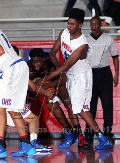 Thumbnail 3 in Duncanville vs. Provine (Thanksgiving Hoopfest) photogallery.