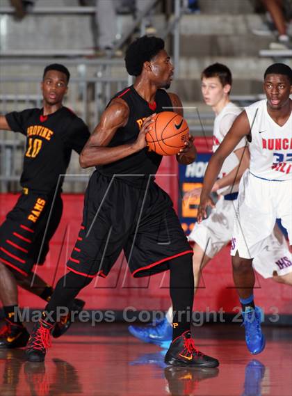 Thumbnail 2 in Duncanville vs. Provine (Thanksgiving Hoopfest) photogallery.