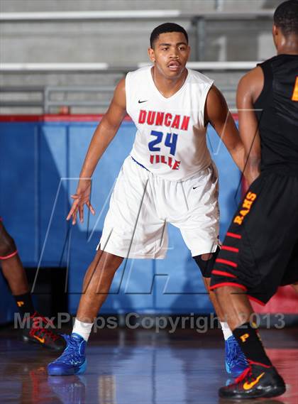 Thumbnail 1 in Duncanville vs. Provine (Thanksgiving Hoopfest) photogallery.
