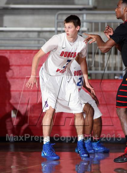 Thumbnail 2 in Duncanville vs. Provine (Thanksgiving Hoopfest) photogallery.