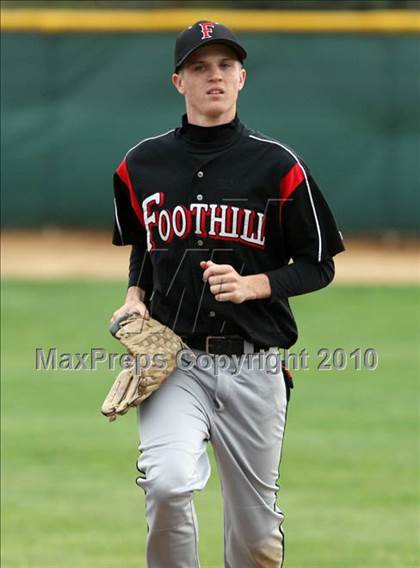 Thumbnail 1 in Foothill @ Shasta photogallery.