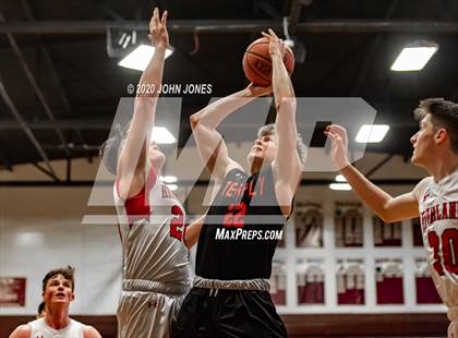 Thumbnail 2 in Tenafly vs Northern Highlands (Bergen Invitational) photogallery.