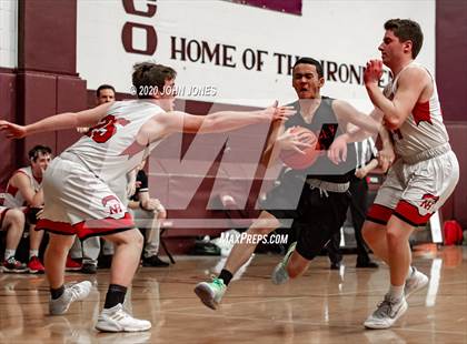 Thumbnail 1 in Tenafly vs Northern Highlands (Bergen Invitational) photogallery.