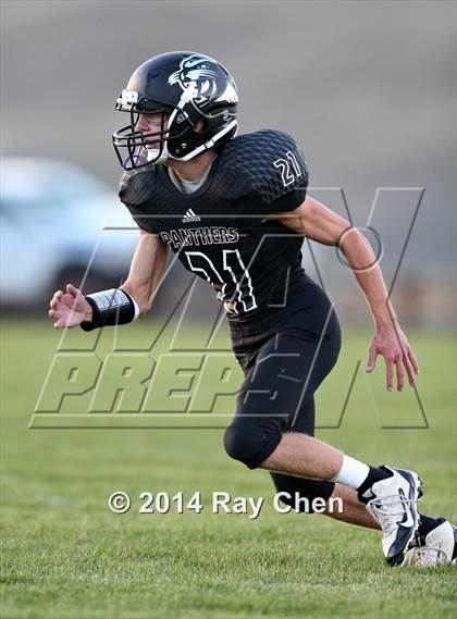 Thumbnail 2 in Estes Park @ Middle Park (2014 MaxPreps Rivalry Series) photogallery.