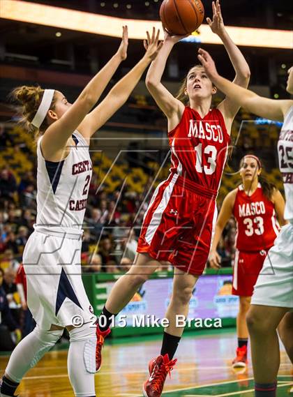 Thumbnail 3 in Masconomet Regional vs Central Catholic (Good Sports TD Garden Invitational) photogallery.