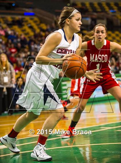 Thumbnail 1 in Masconomet Regional vs Central Catholic (Good Sports TD Garden Invitational) photogallery.