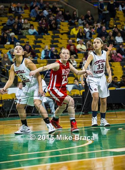 Thumbnail 1 in Masconomet Regional vs Central Catholic (Good Sports TD Garden Invitational) photogallery.