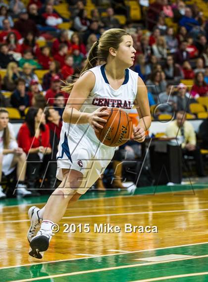 Thumbnail 2 in Masconomet Regional vs Central Catholic (Good Sports TD Garden Invitational) photogallery.