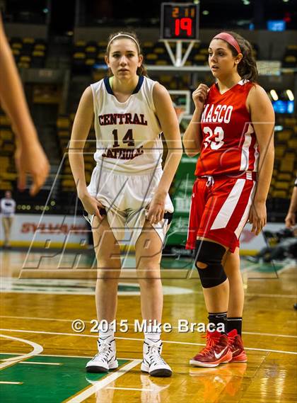 Thumbnail 2 in Masconomet Regional vs Central Catholic (Good Sports TD Garden Invitational) photogallery.