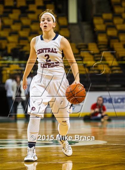 Thumbnail 3 in Masconomet Regional vs Central Catholic (Good Sports TD Garden Invitational) photogallery.