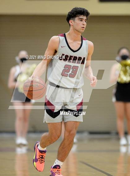 Thumbnail 3 in Mater Dei @ JSerra Catholic photogallery.