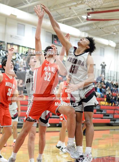 Thumbnail 2 in Mater Dei @ JSerra Catholic photogallery.