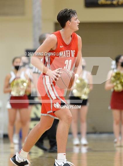 Thumbnail 1 in Mater Dei @ JSerra Catholic photogallery.
