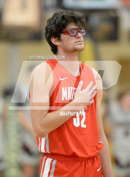 Thumbnail 2 in Mater Dei @ JSerra Catholic photogallery.