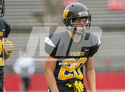 Thumbnail 3 in Bergen Catholic vs. Archbishop Wood (Battle on the Banks) photogallery.