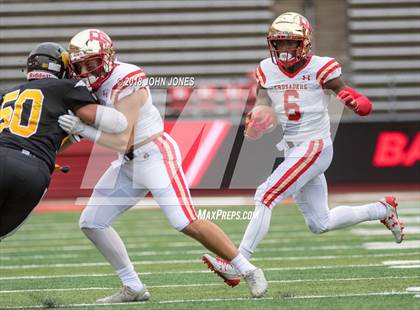 Thumbnail 2 in Bergen Catholic vs. Archbishop Wood (Battle on the Banks) photogallery.