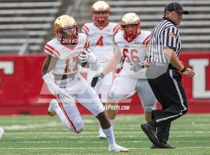 Thumbnail 1 in Bergen Catholic vs. Archbishop Wood (Battle on the Banks) photogallery.
