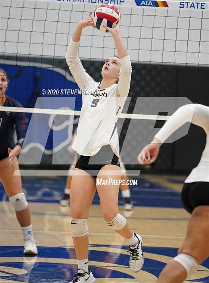 Thumbnail 1 in Hamilton vs. Perry (AIA 6A Final) photogallery.