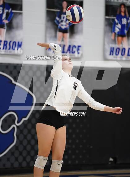 Thumbnail 2 in Hamilton vs. Perry (AIA 6A Final) photogallery.