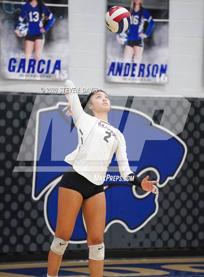 Thumbnail 3 in Hamilton vs. Perry (AIA 6A Final) photogallery.