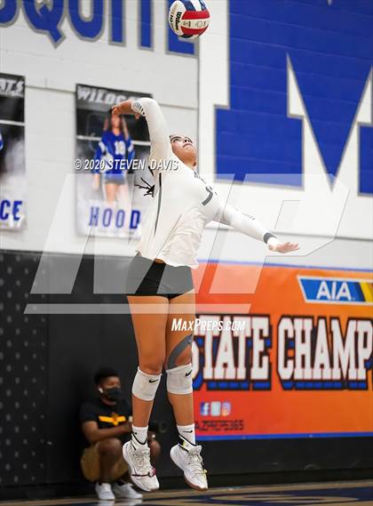 Thumbnail 2 in Hamilton vs. Perry (AIA 6A Final) photogallery.