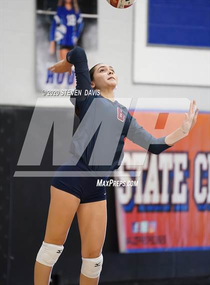 Thumbnail 3 in Hamilton vs. Perry (AIA 6A Final) photogallery.
