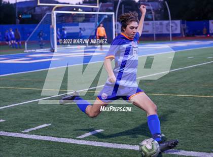Thumbnail 2 in Westlake vs  Oaks Christian photogallery.
