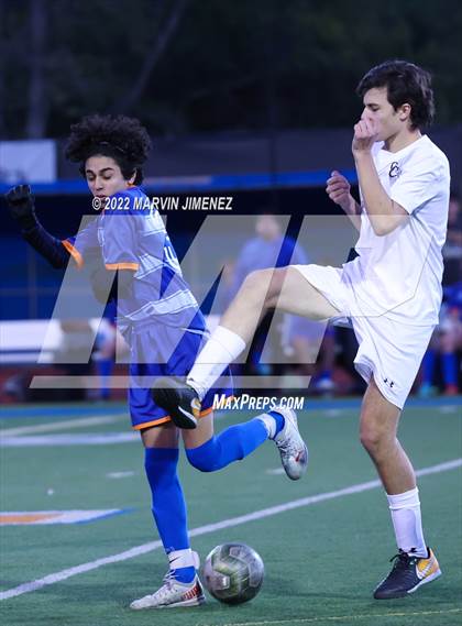 Thumbnail 1 in Westlake vs  Oaks Christian photogallery.