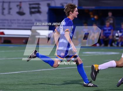 Thumbnail 2 in Westlake vs  Oaks Christian photogallery.