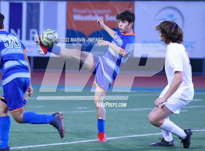 Thumbnail 1 in Westlake vs  Oaks Christian photogallery.
