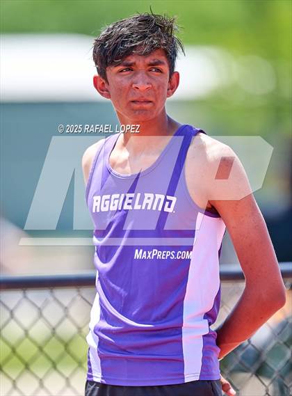Thumbnail 3 in Lake Houston Conquerors Invitational (400M) photogallery.