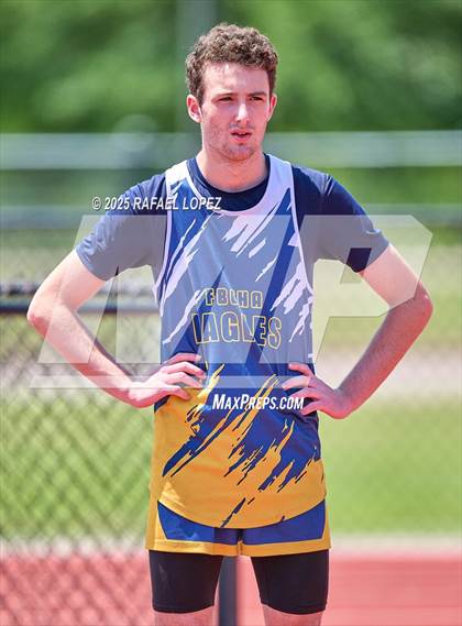 Thumbnail 2 in Lake Houston Conquerors Invitational (400M) photogallery.