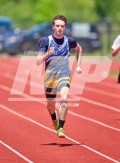 Thumbnail 1 in Lake Houston Conquerors Invitational (400M) photogallery.